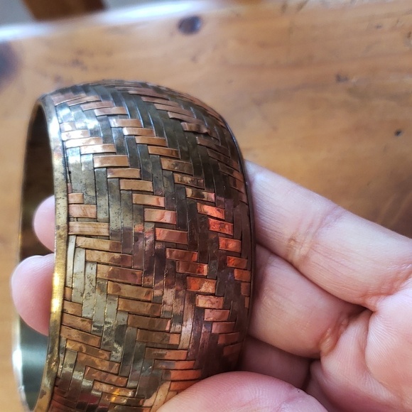 VINTAGE woven copper and brass mix metals bracelet made in India - Picture 15 of 17
